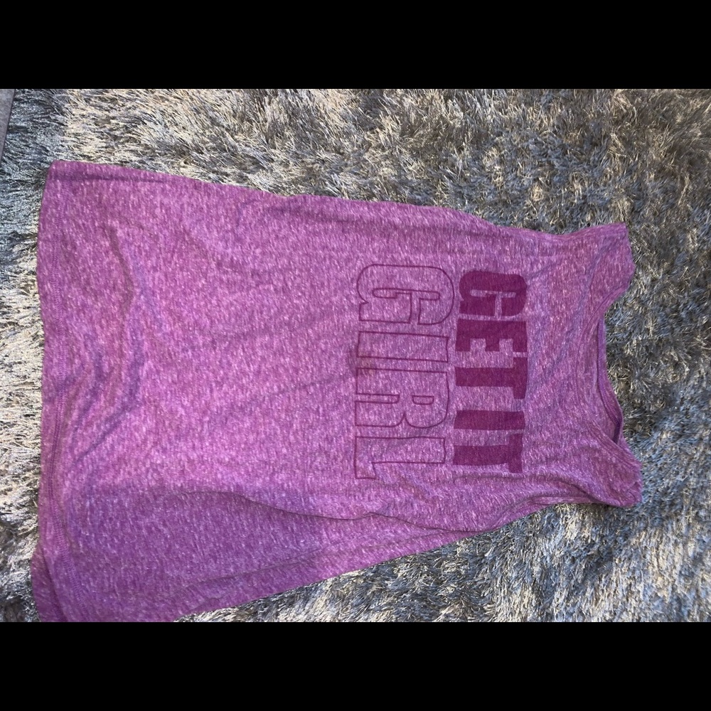 Old navy workout tank top